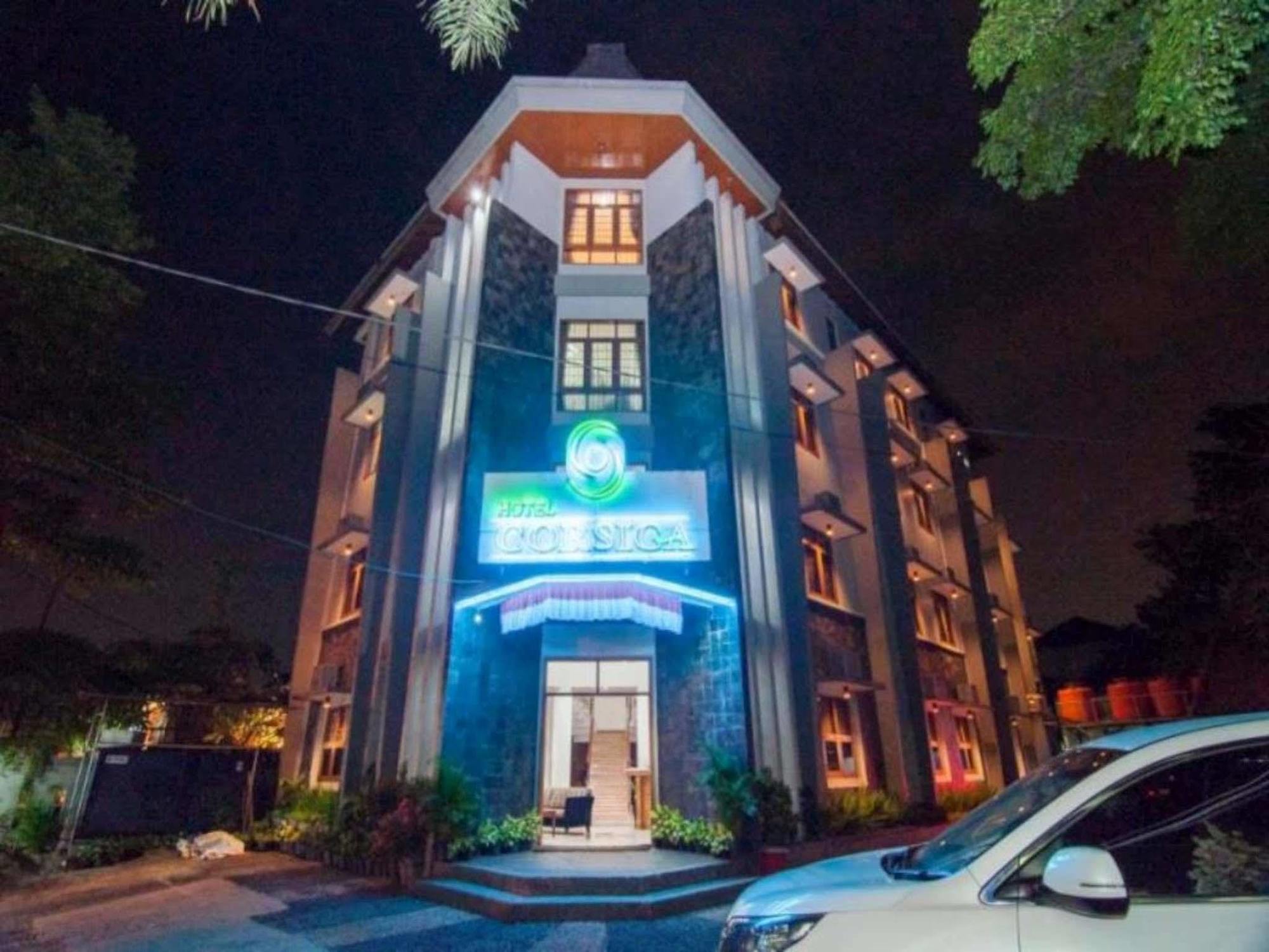 Corsica Hotel Bandung Exteriér fotografie